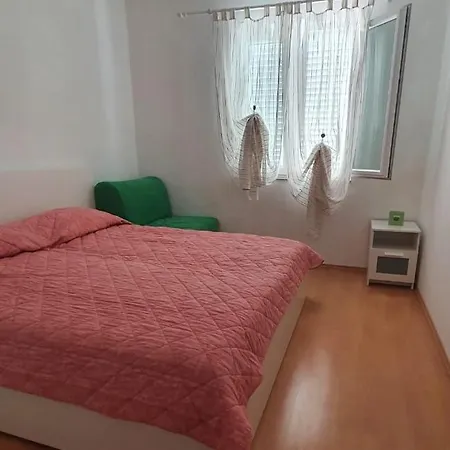 Apartman Emi, Deluxe Superior 4 Star Apartment, Your Piece Of Heaven With Sea View Apartamento Barbat na Rabu